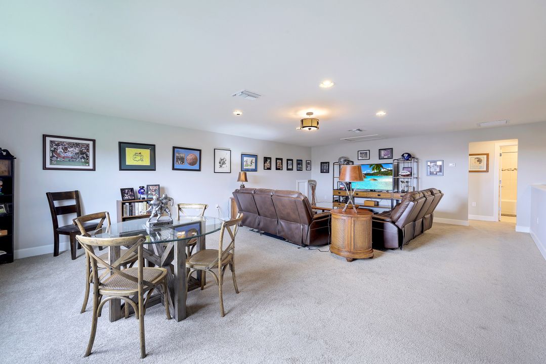9437 Whooping Crane Wy, Naples, FL 34120