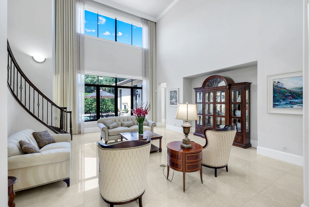 2351 Traditions Ct, Naples, FL 34105