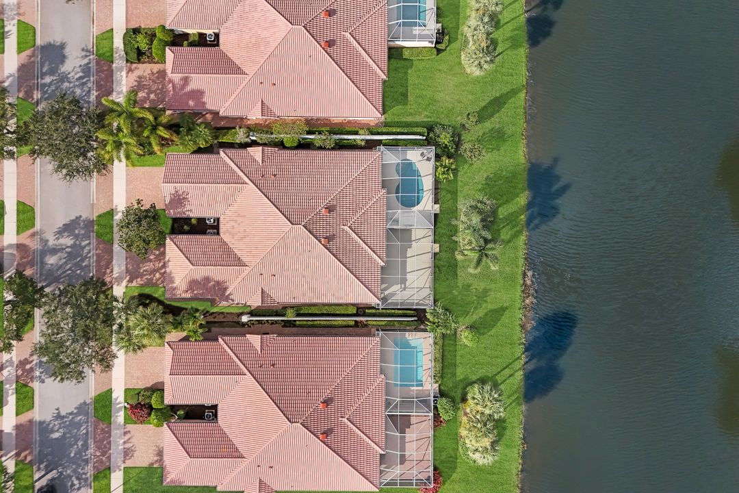 28971 Vermillion Ln, Bonita Springs, FL 34135
