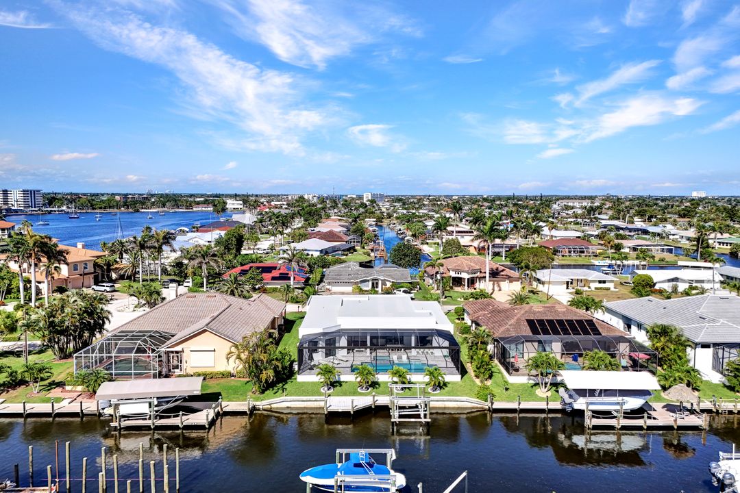 5218 Tiffany Ct, Cape Coral, FL 33904