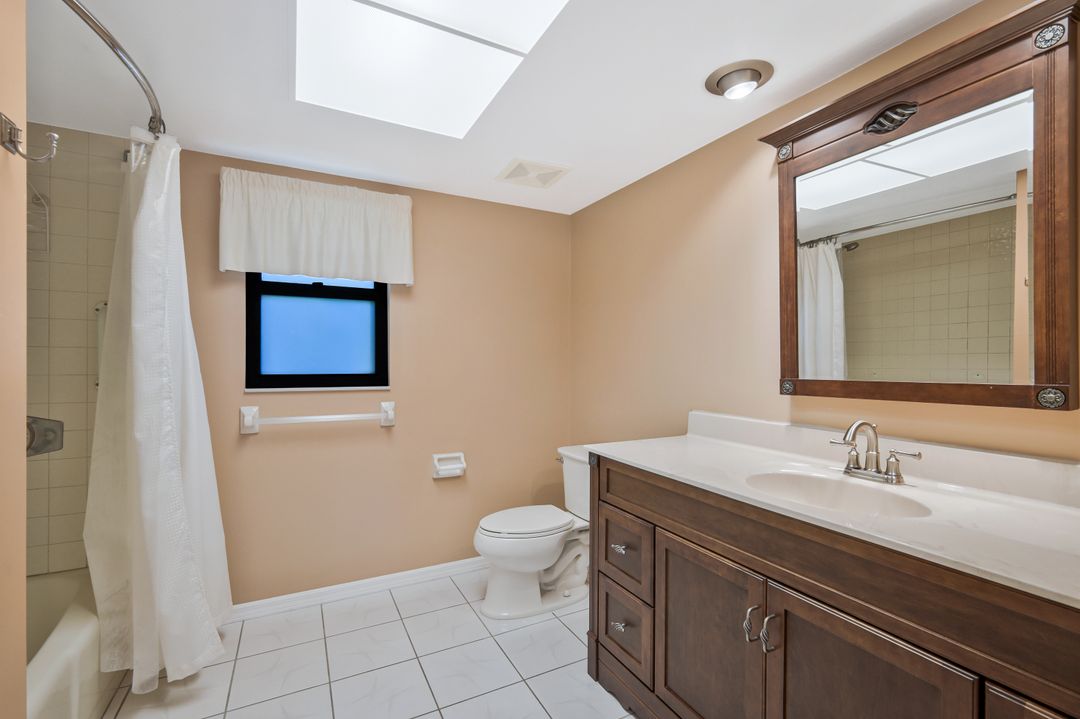 1904 SE 36th Terrace, Cape Coral, FL 33904