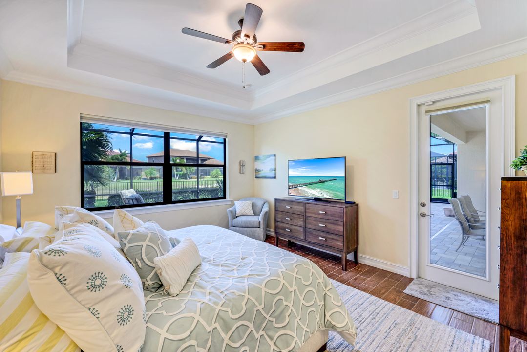 1585 Mockingbird Dr, Naples, FL 34120