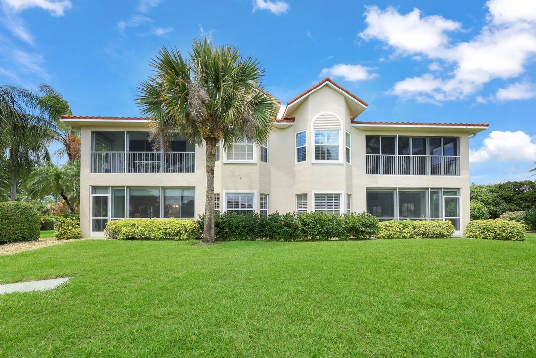 6240 Reserve Cir #802, Naples, FL 34119