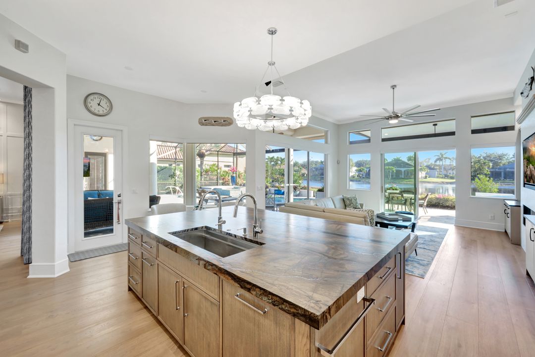 3601 Glenwater Ln, Bonita Springs, FL 34134