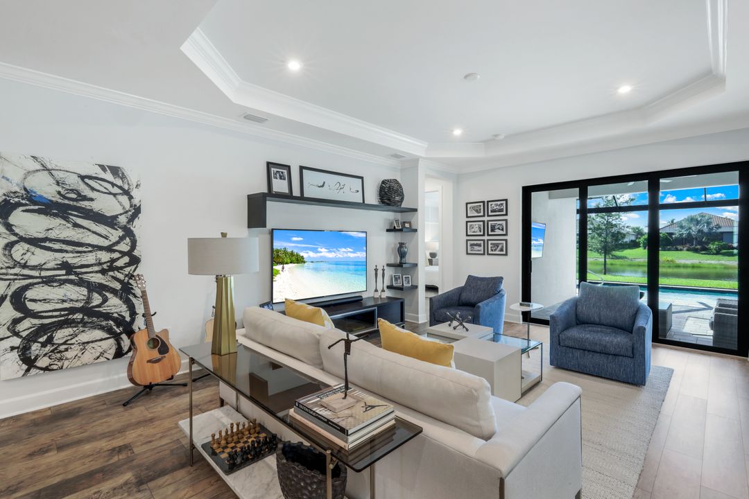 15236 Turin Dr, Naples, FL 34114