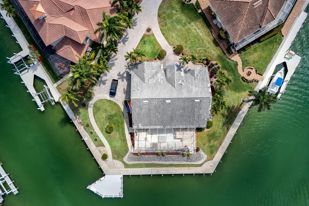 1063 Whiteheart Ct, Marco Island, FL 34145