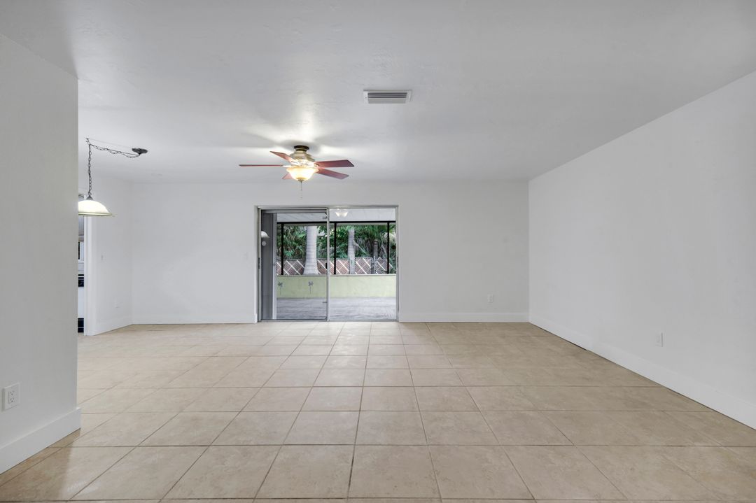 6302 Hofstra Ct W, Fort Myers, FL 33919