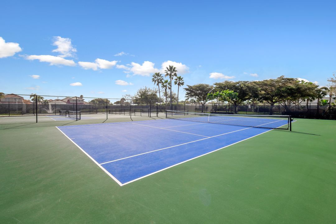 13860 Avon Park Cir #104, Fort Myers, FL 33912