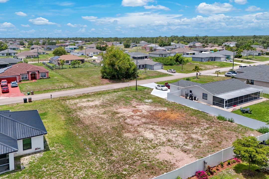3205 NW 2nd Pl, Cape Coral, FL 33993