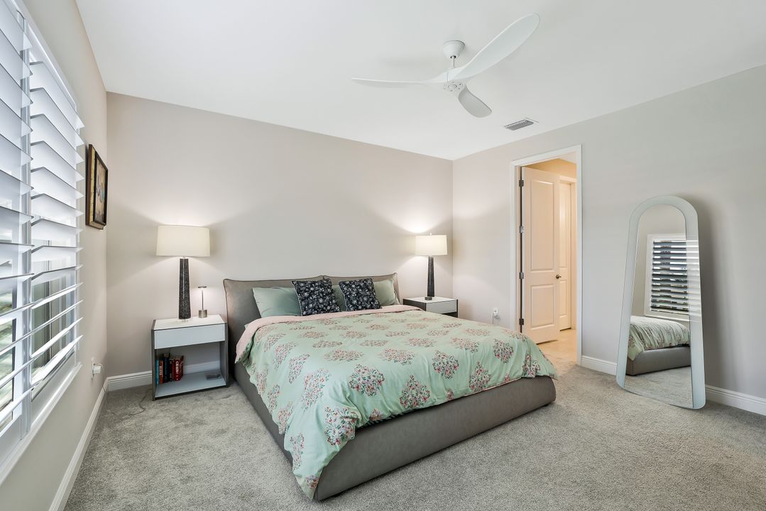 2291 Marquesa Cir, Naples, FL 34112