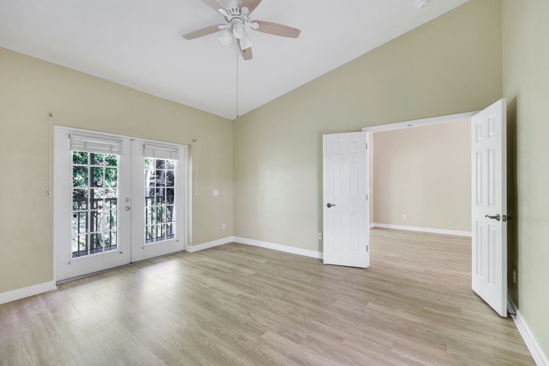 2055 Cascades Dr #6, Naples, FL 34112