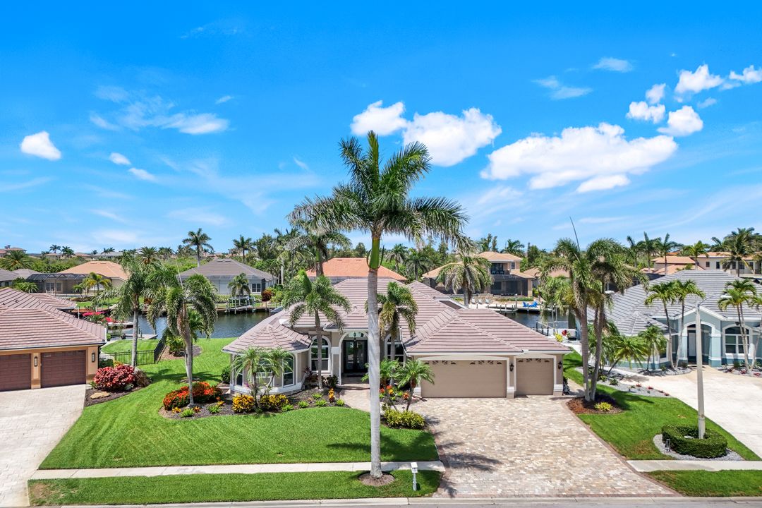 5606 Merlyn Ln, Cape Coral, FL 33914