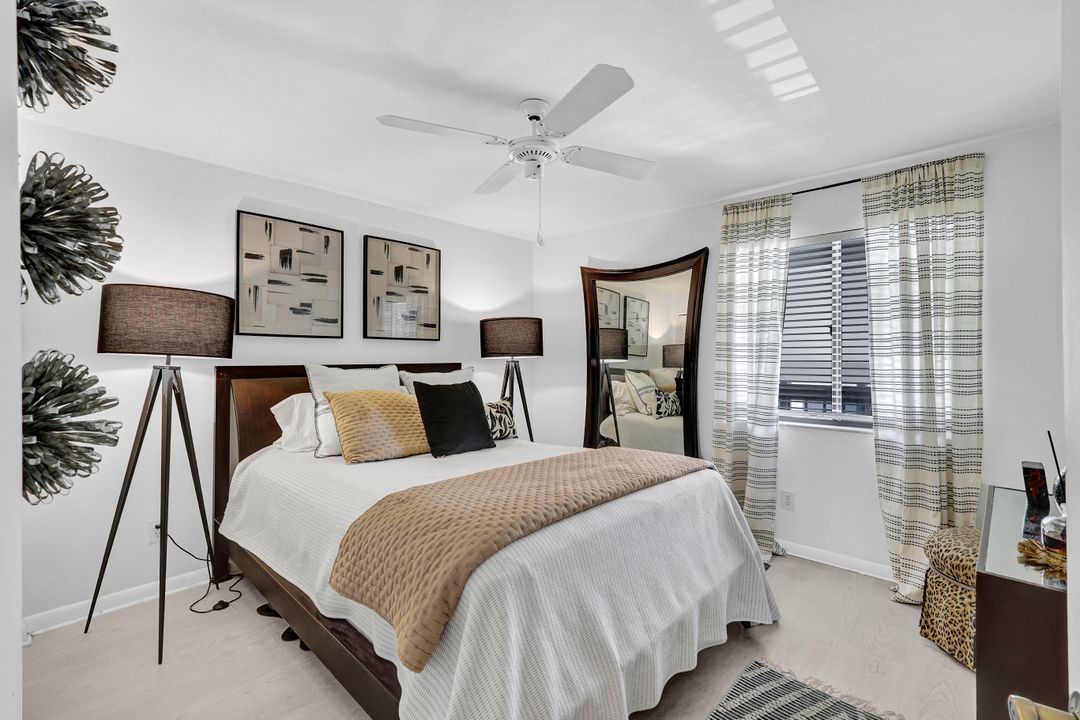 800 Misty Pines Cir #H205, Naples, FL 34105