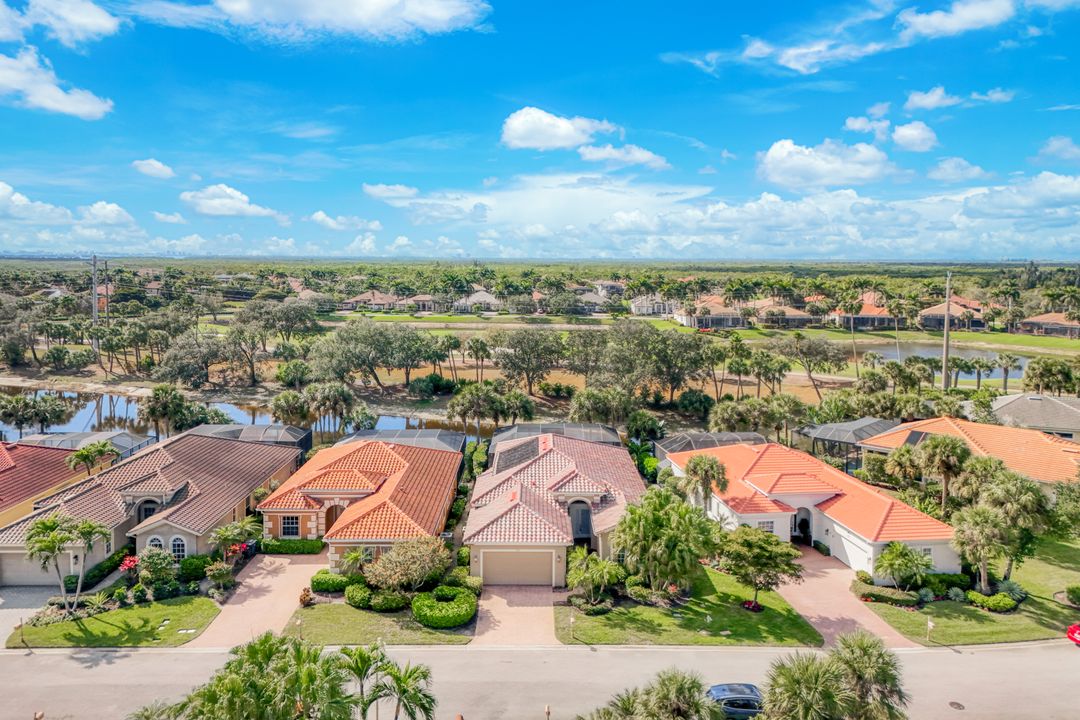 18190 Parkside Greens Dr, Fort Myers, FL 33908