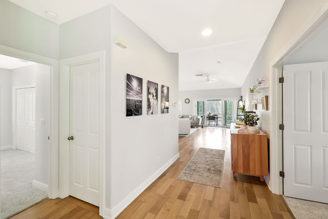 2130 Sunset Cir, Sanibel, FL 33957