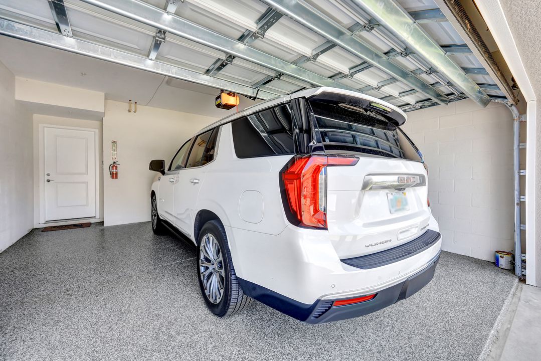 172 Indies Dr E #102, Naples, FL null