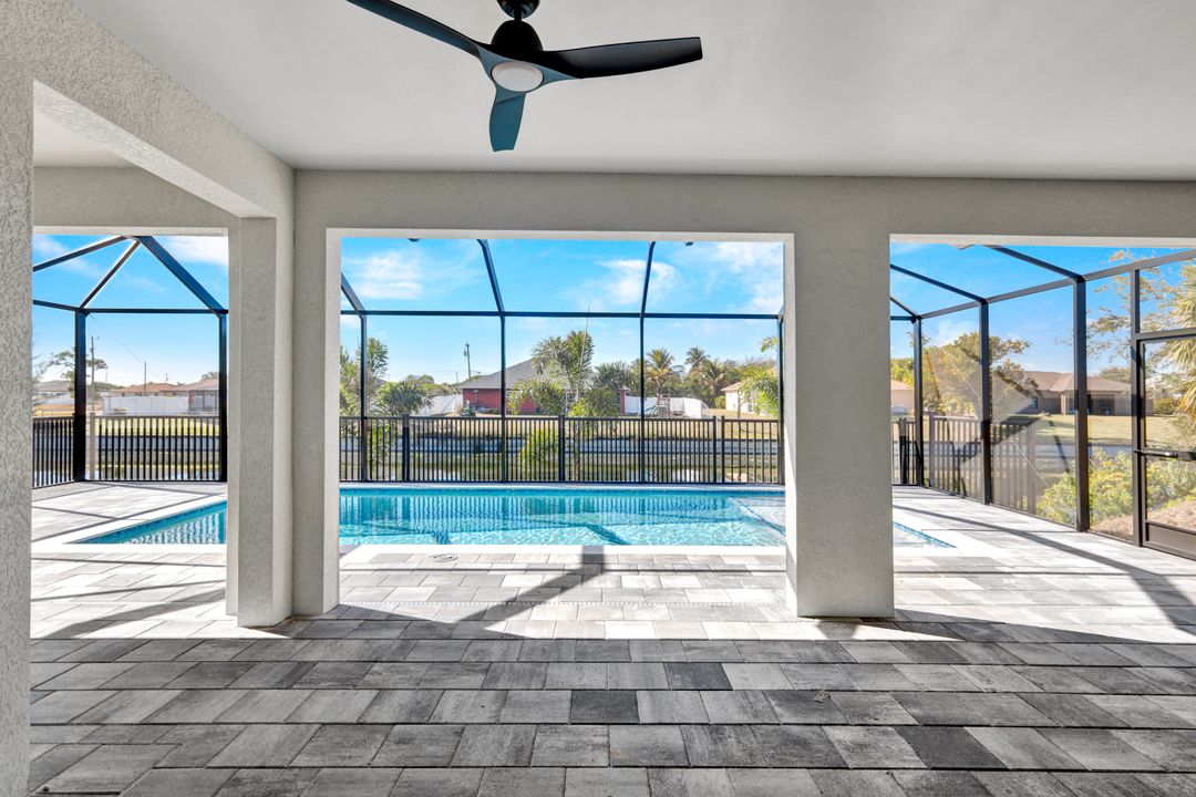 3210 SW 11th Pl, Cape Coral, FL 33914