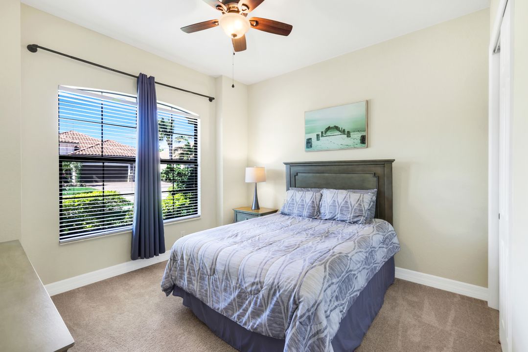 28085 Wicklow Ct, Bonita Springs, FL 34135