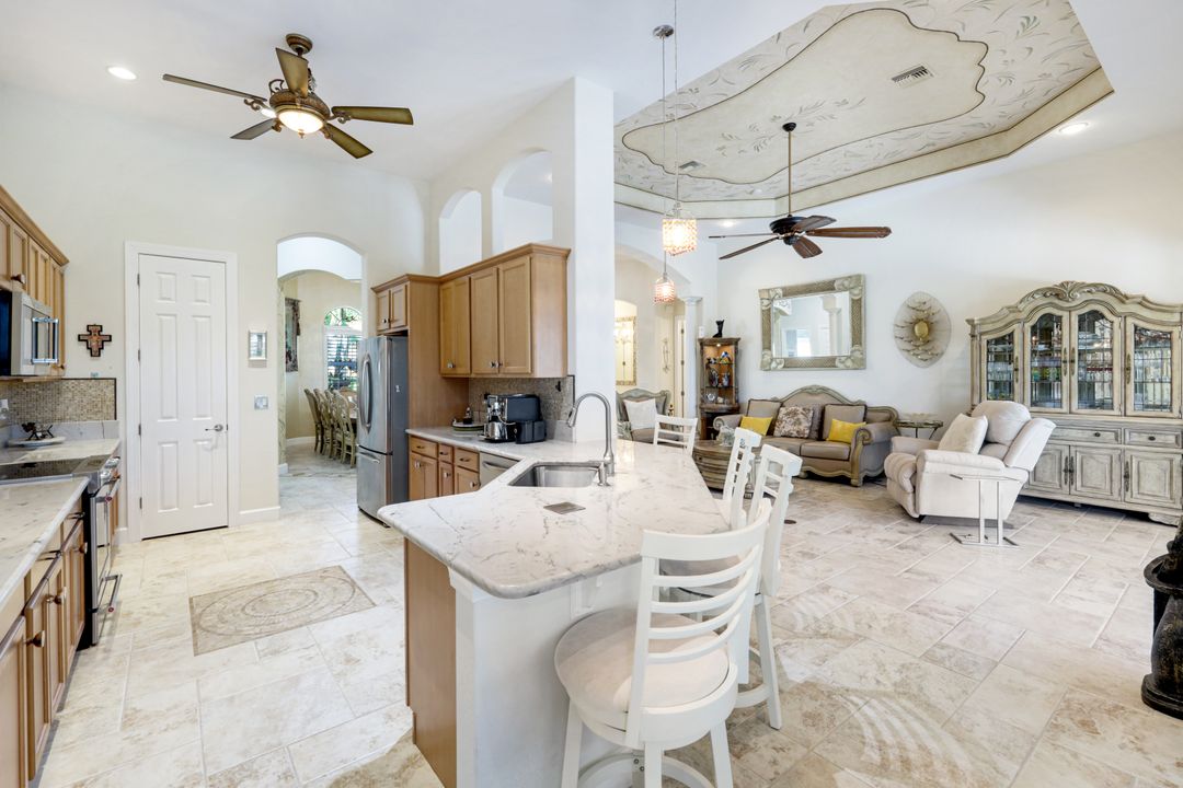 9684 Cobalt Cove Cir, Naples, FL 34120
