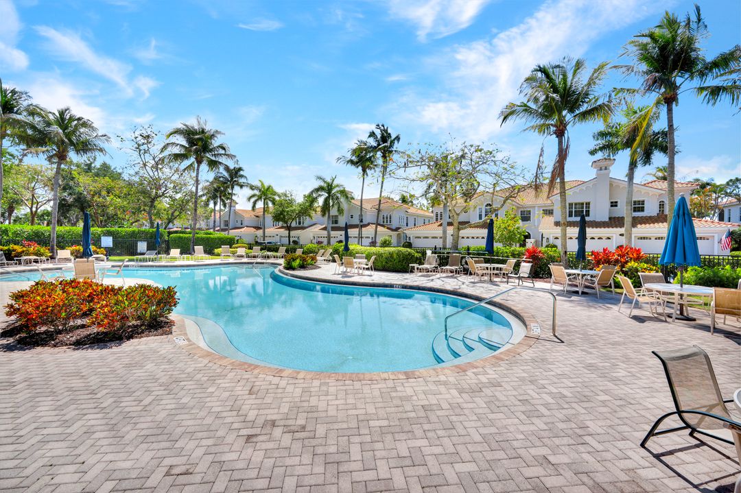 9038 Cascada Way #102, Naples, FL 34114