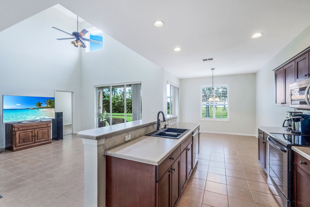 13243 Little Gem Cir, Fort Myers, FL 33913