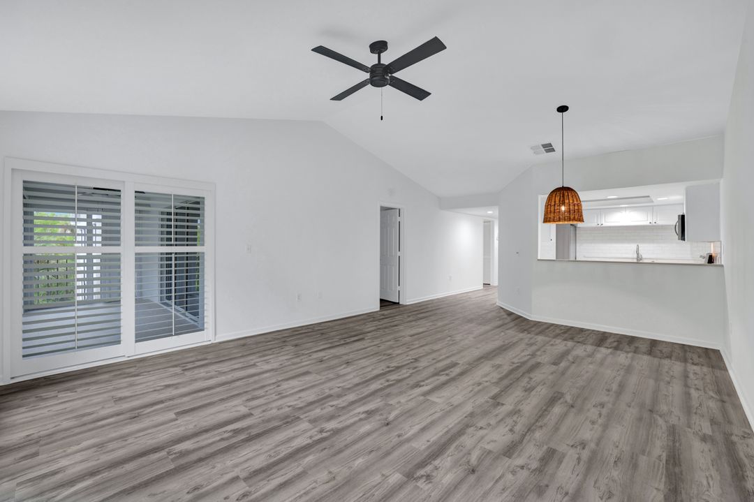 5895 Chanteclair Dr #126, Naples, FL 34108