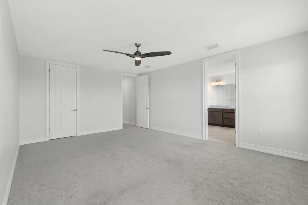 421 Coral Reef Pl, Cape Coral, FL 33993