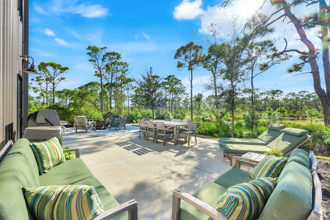 4412 Pinetree Blvd, Saint James City, FL 33956
