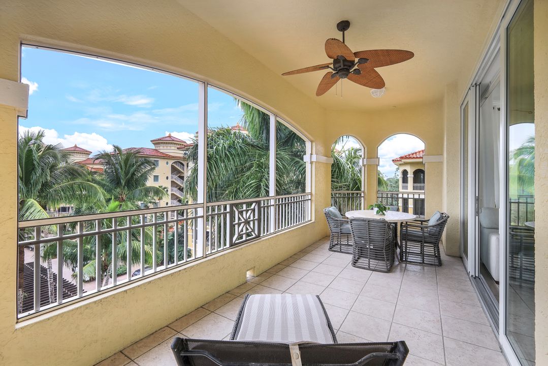 2278 Tiburon Blvd E #406, Naples, FL 34109