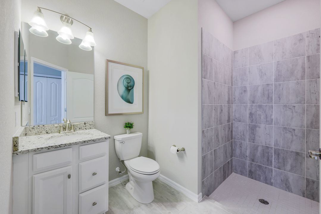 2366 Tangerine Ln, Naples, FL 34120