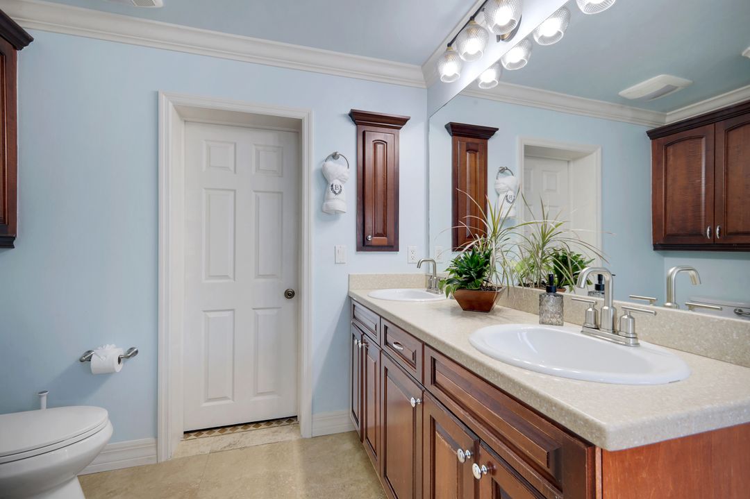 4312 SW 25th Pl, Cape Coral, FL 33914