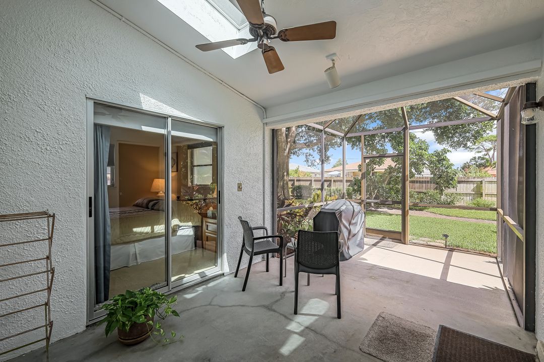 741 95th Ave N, Naples, FL 34108