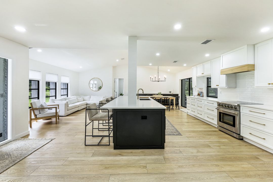 6170 Neal Rd, Fort Myers, FL 33905