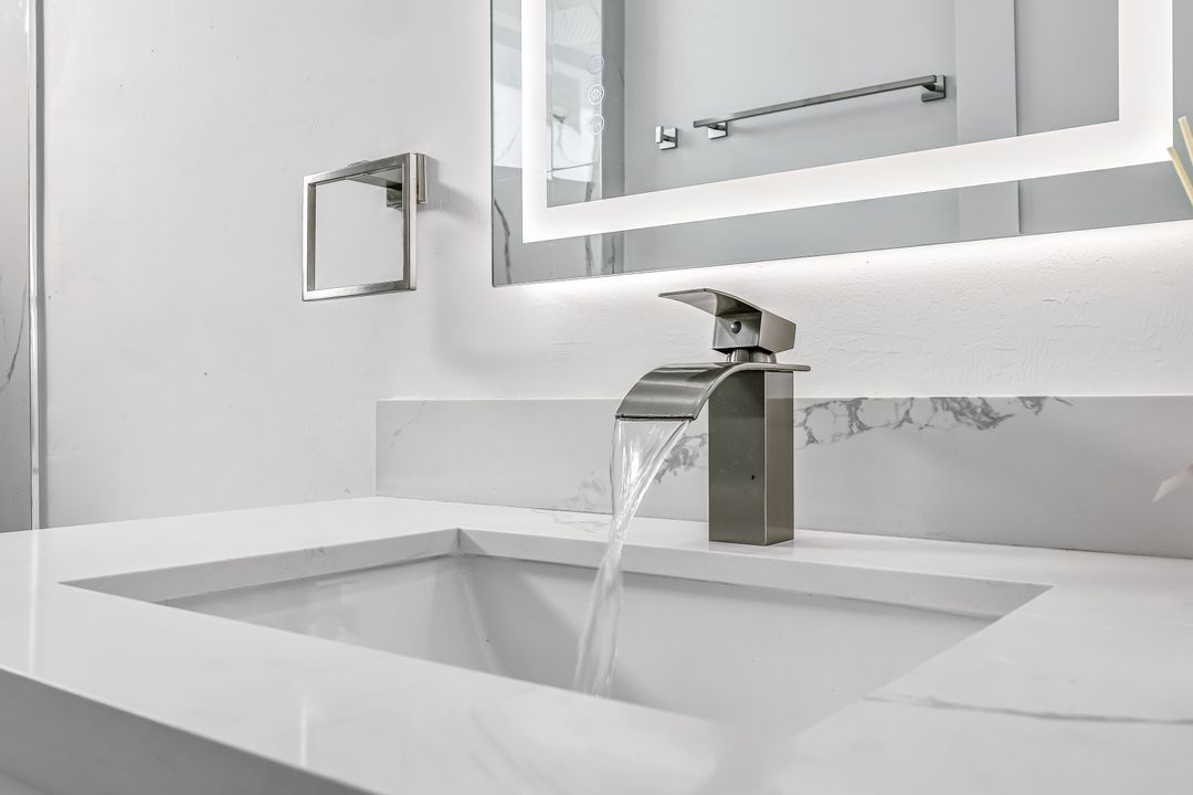 865 Chipley St E, Lehigh Acres, FL 33974