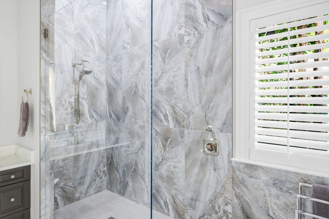 1561 Marsh Wren Ln, Naples, FL 34105