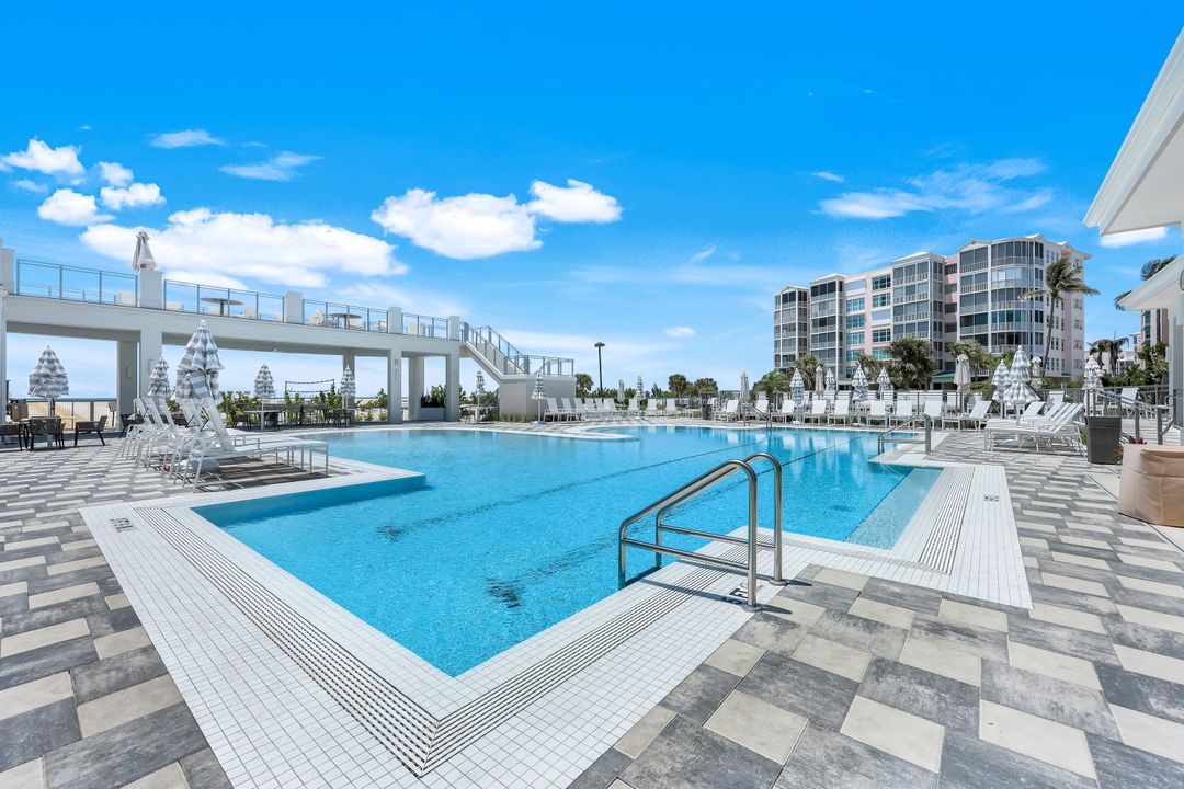 203 San Mateo Dr, Bonita Springs, FL 34134
