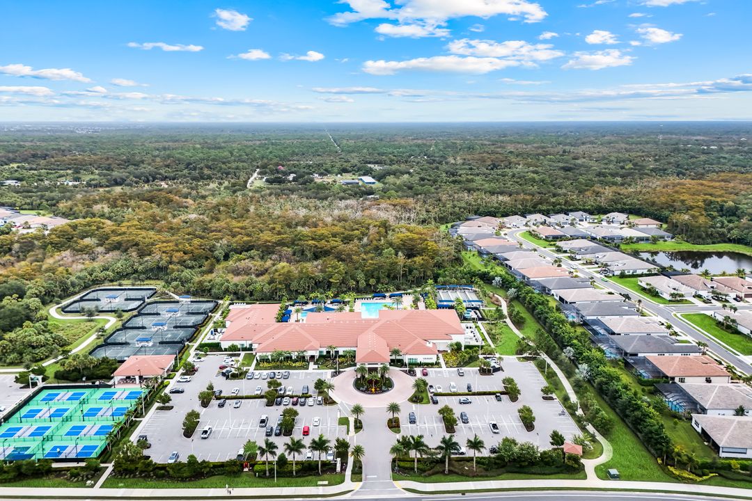 12033 Azalea Wy, Naples, FL 34120