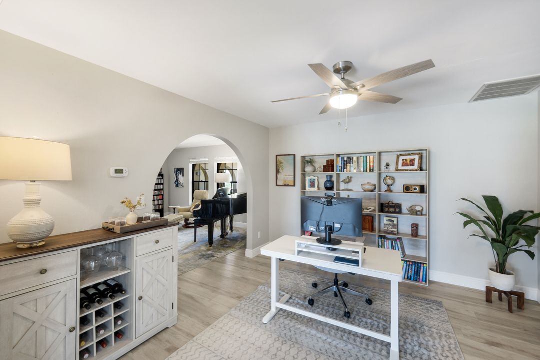 3718 SE 8th Ave, Cape Coral, FL 33904