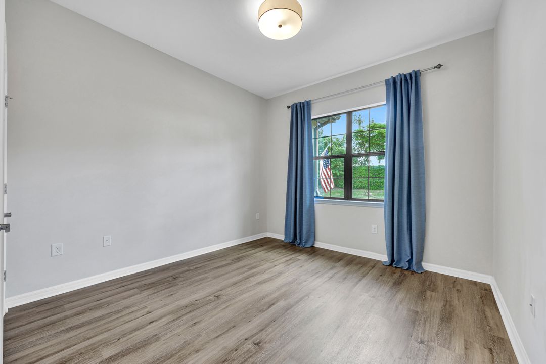 26189 Palace Ln #102, Bonita Springs, FL 34135