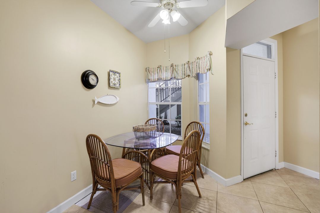 230 Newport Dr  #601, , FL 34114