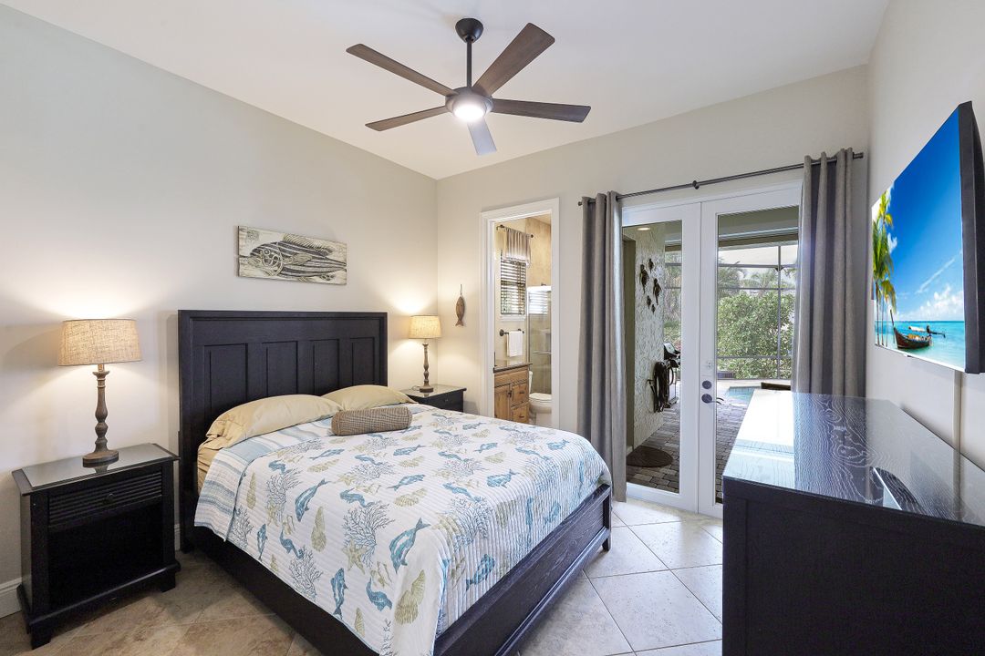 650 Amber Dr, Marco Island, FL 34145