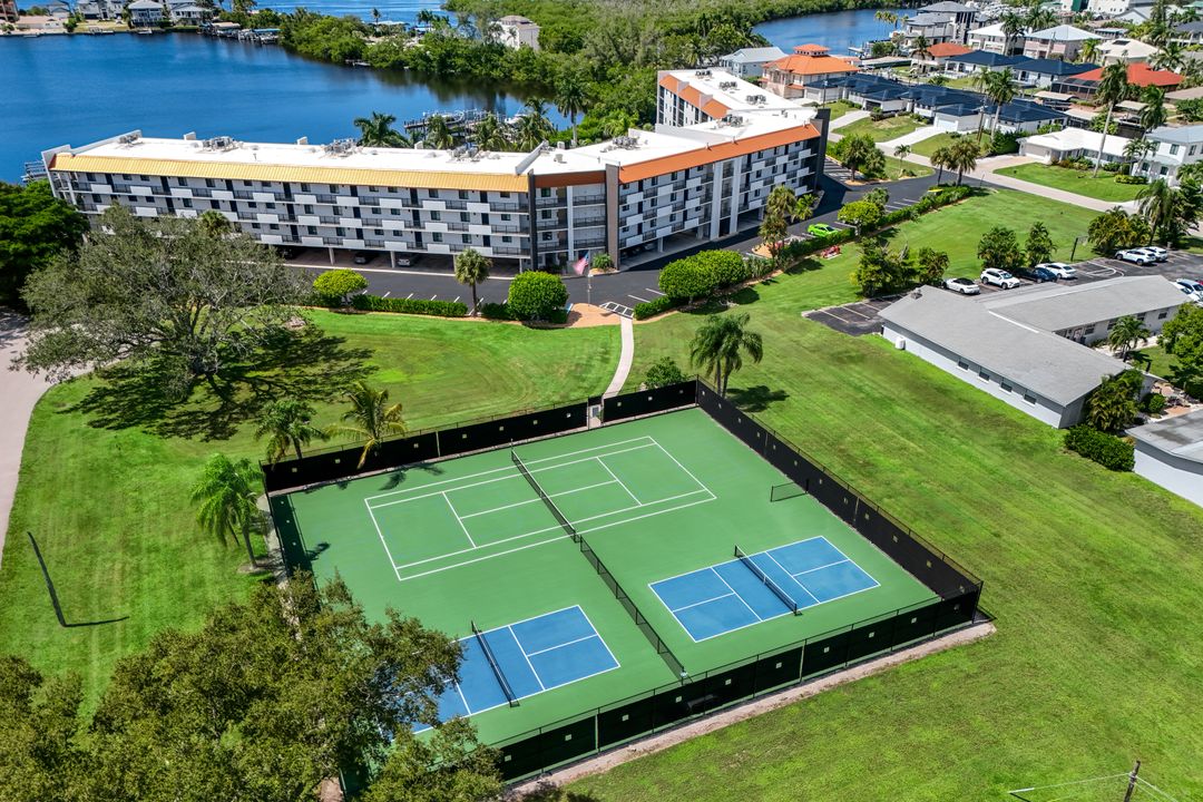 226 3rd St #206, Bonita Springs, FL 34134