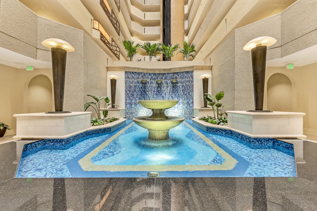 4041 Gulf Shore Blvd N #PH-6, Naples, FL 34103