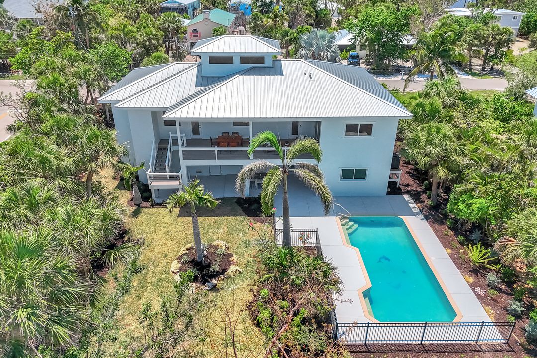 742 Nerita St, Sanibel, FL 33957
