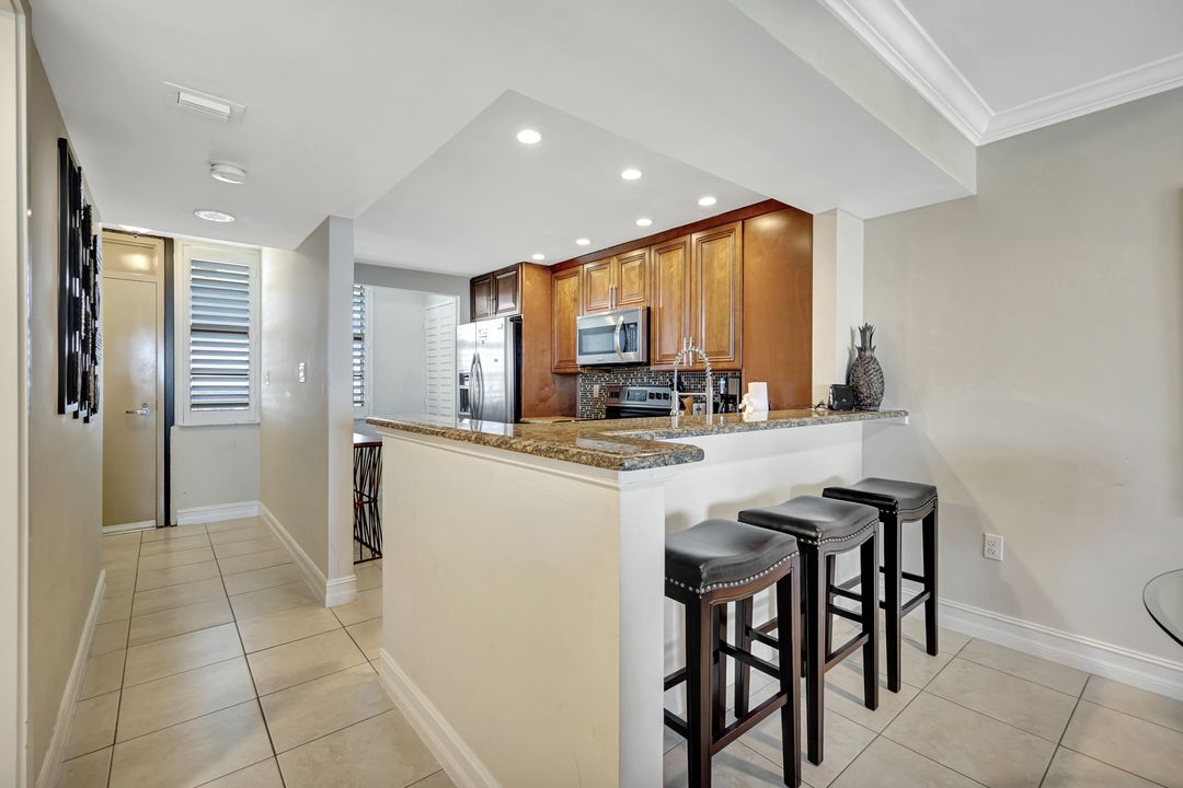 440 Seaview Ct #1801, Marco Island, FL 34145