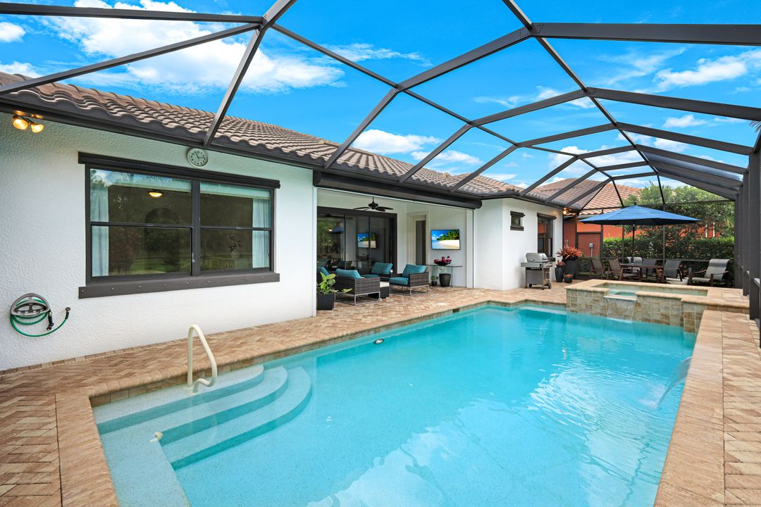 10194 Belcrest Blvd, Fort Myers, FL 33913