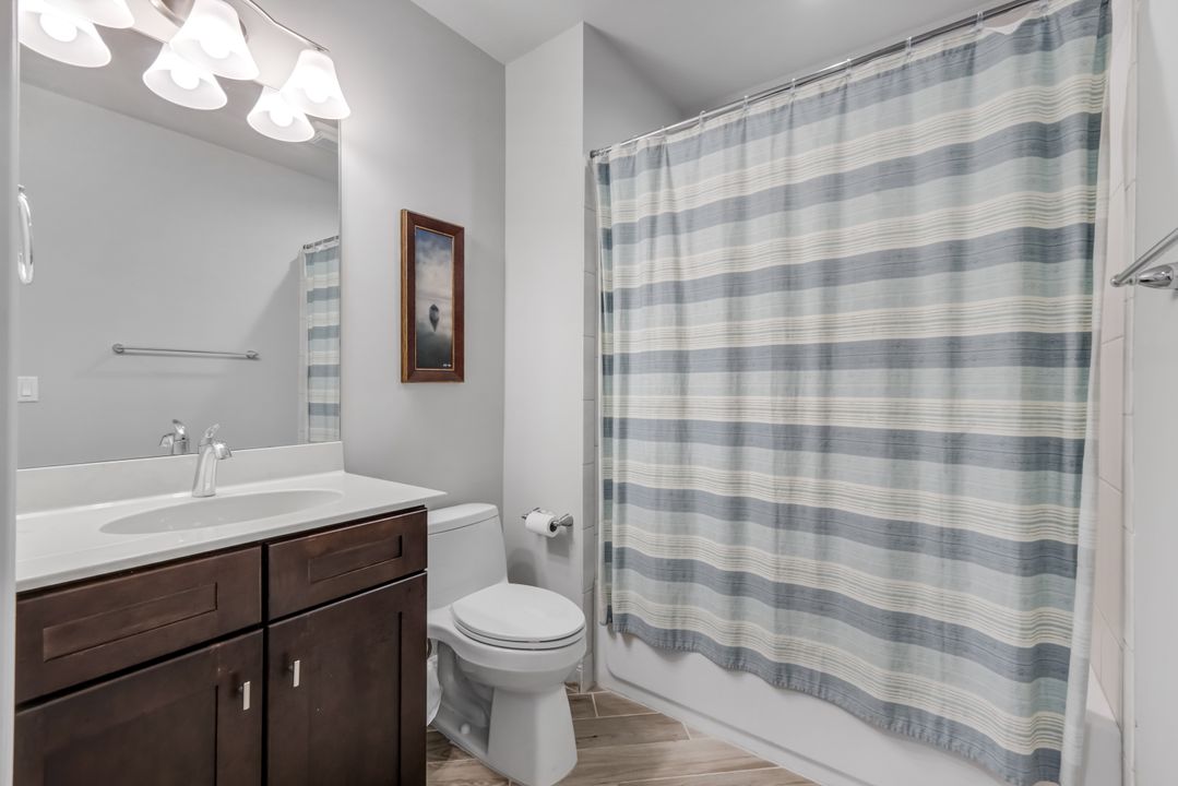 15910 Prentiss Pointe Cir, 101 Fort Myers, FL 33908