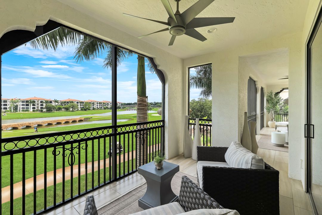 16391 Viansa Wy #202, Naples, FL 34110