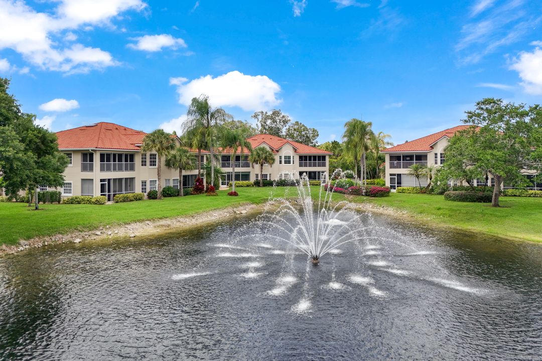 6240 Reserve Cir #802, Naples, FL 34119
