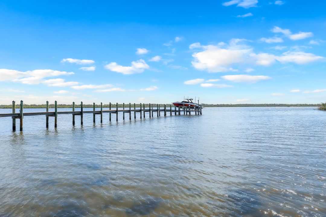 7159 Manasota Key Rd, Englewood, FL 34223